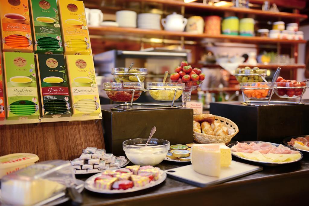 Residence Hotel Fever โอติเซ ภายนอก รูปภาพ