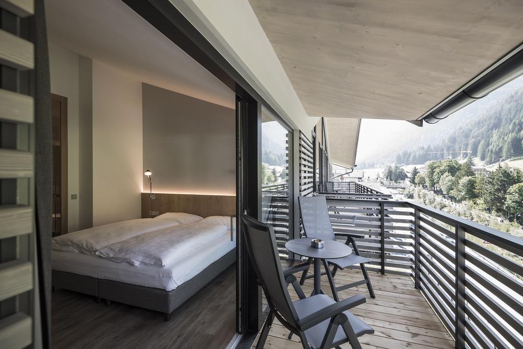 Residence Hotel Fever โอติเซ ภายนอก รูปภาพ
