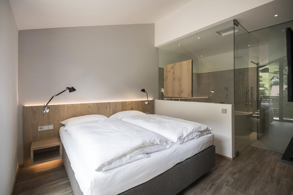 Residence Hotel Fever โอติเซ ภายนอก รูปภาพ