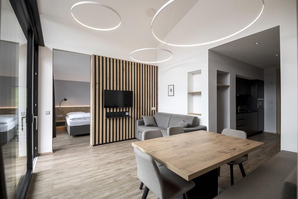 Residence Hotel Fever โอติเซ ภายนอก รูปภาพ